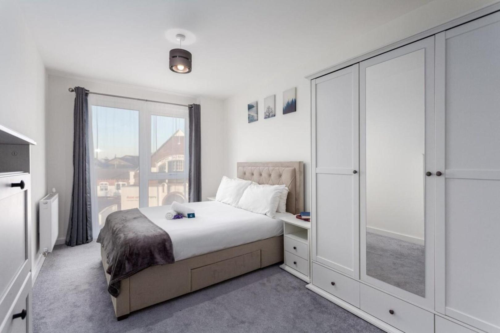 Classy Cricklewood Home 런던 외부 사진