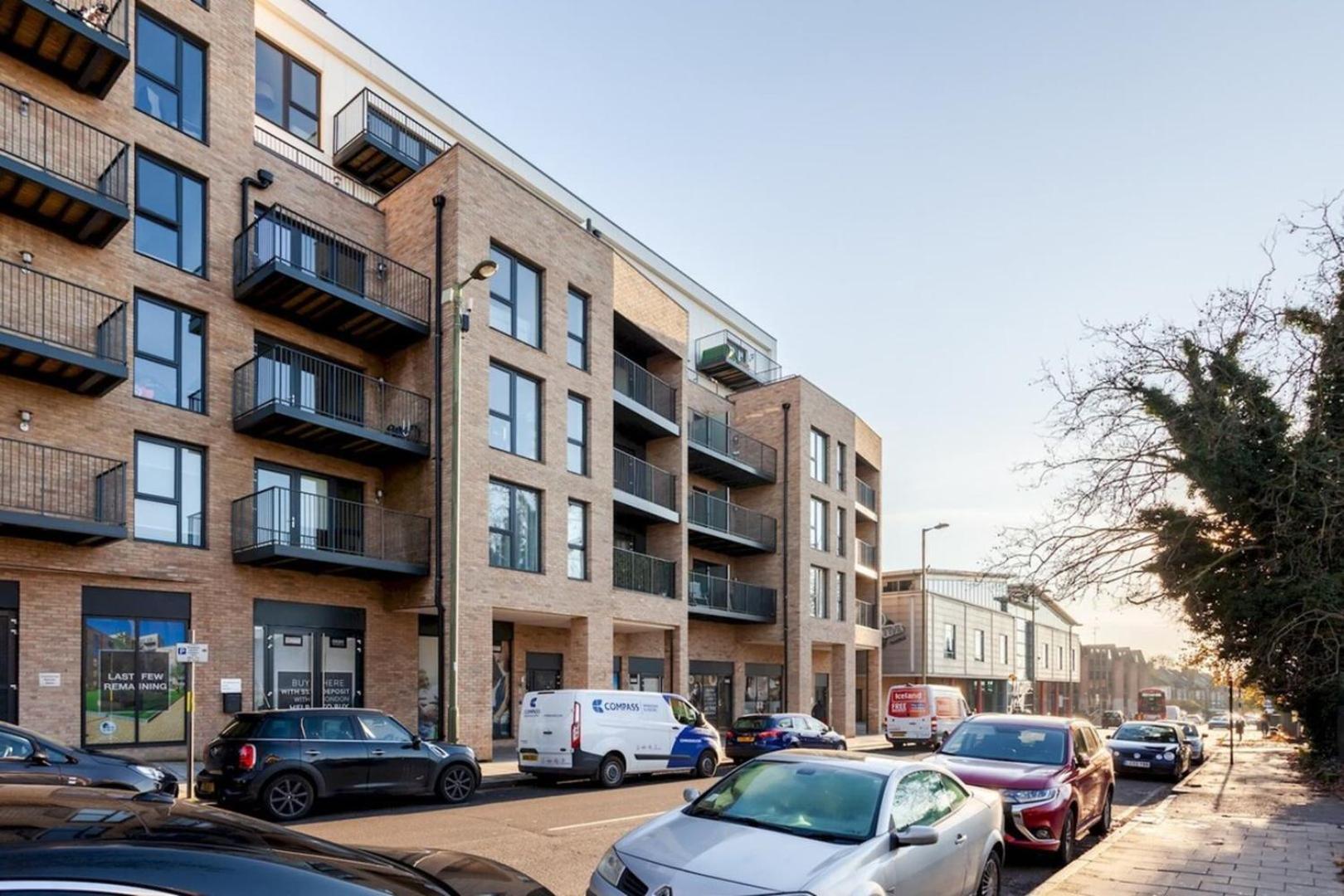 Classy Cricklewood Home 런던 외부 사진